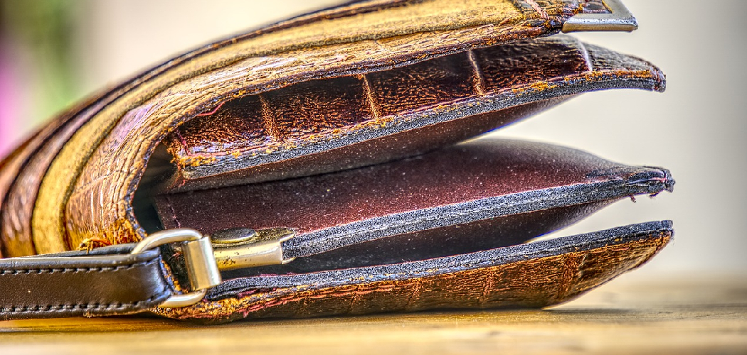 How to Remove Hand Sanitizer Stains From Leather Purse