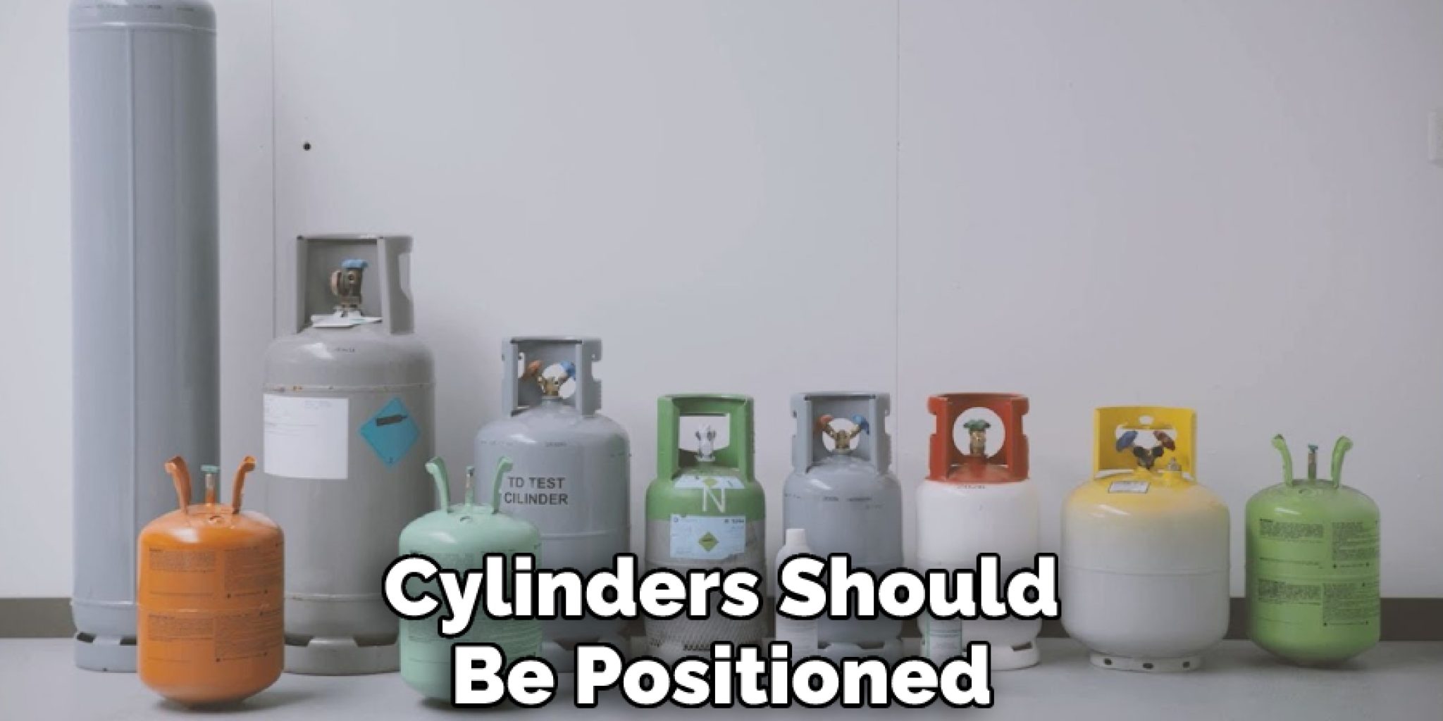 How Should Refrigerant Cylinders Be Positioned When They Are Shipped