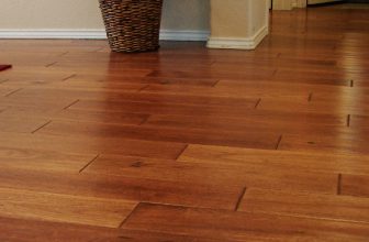 How to Change Hardwood Floor Color