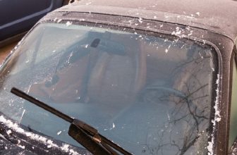 How to Defrost Windshield Without Heat