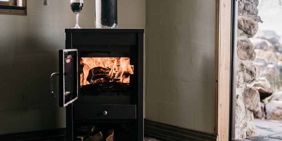 How to Duct Heat From a Wood Burning Stove