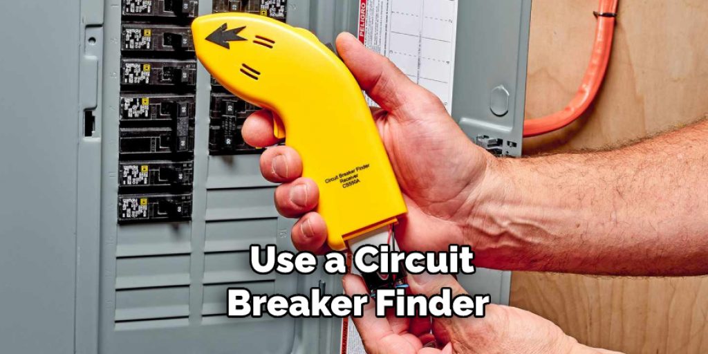  Use a Circuit Breaker Finder