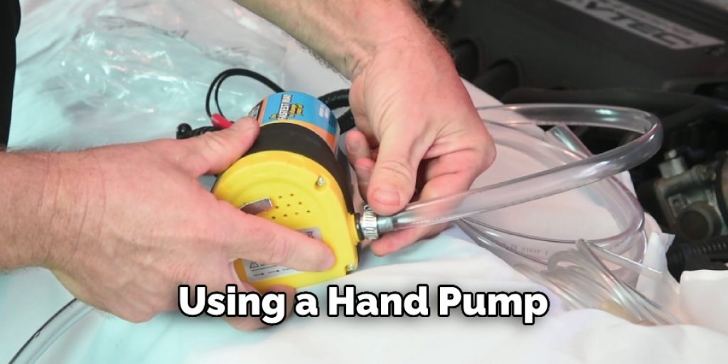  Using a Hand Pump 