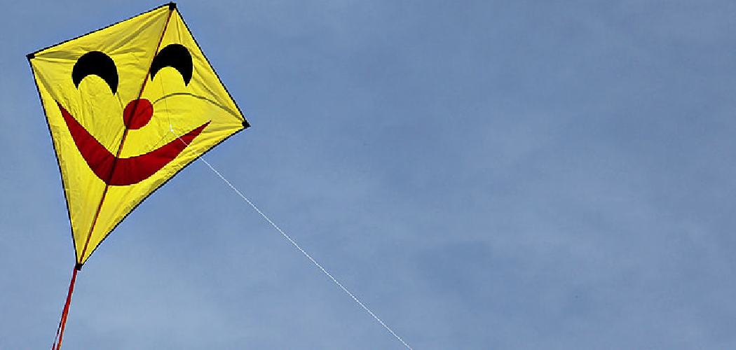 How to Decorate a Paper Kite