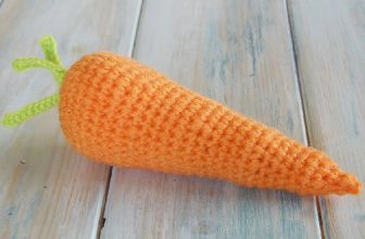 How to Crochet a Carrot