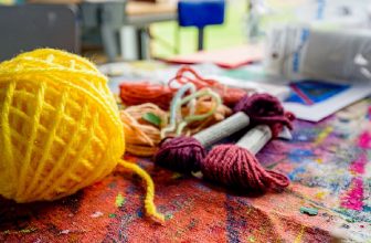 How to Cut Yarn without Scissors