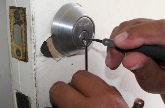 How to Fix a Deadbolt Lock That Spins