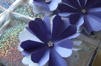 How to Make Large Paper Flowers for Backdrop