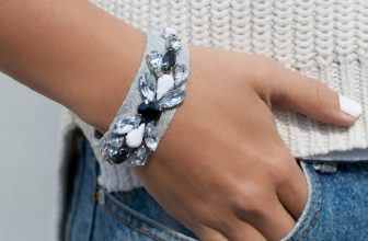 How to Make Ribbon Bracelets