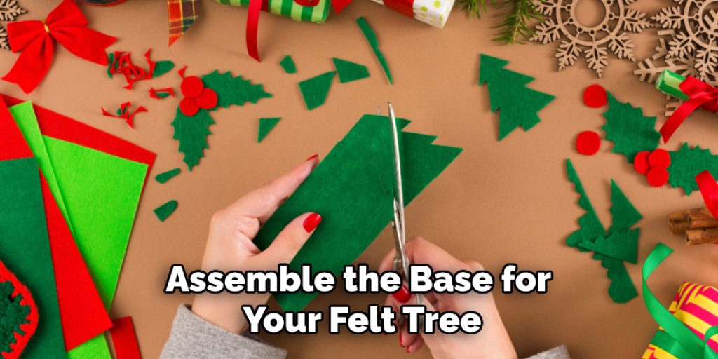 Assemble the Base for Your Felt Tree